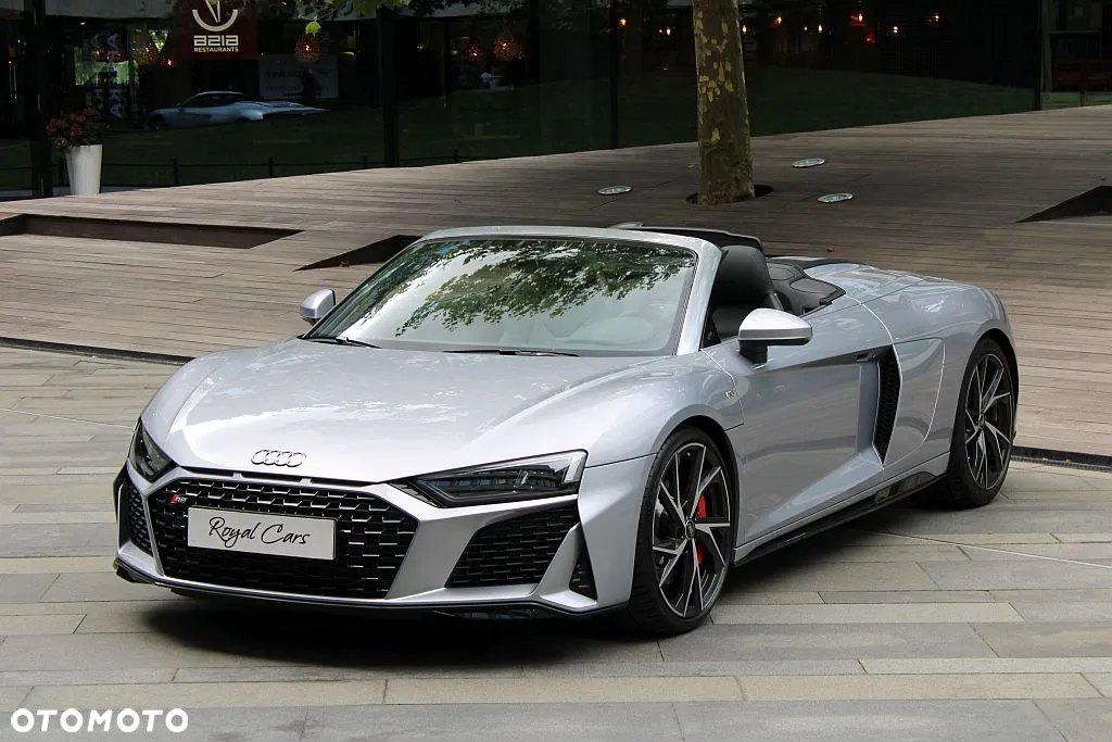 Audi R8 Spyder V10 RWD Performance